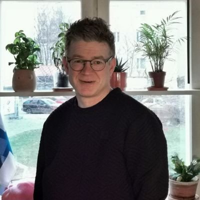 Works as a ICT specialist, designer, developer and trainer of digital media. I'm a politician in Kuopio/Savo-Karelia. Financial matters are also close my heart.