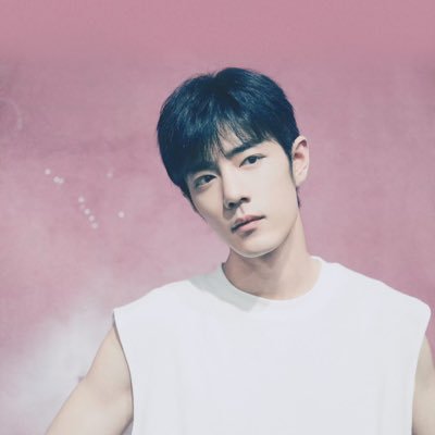 yhsmom's profile picture. Alpha Female, Mother, Failed Stepford Wife, Best Friend & Free Spirit. Addicted to Lululemon. I am what I am, Baby... 🦐 🐰 ❤️