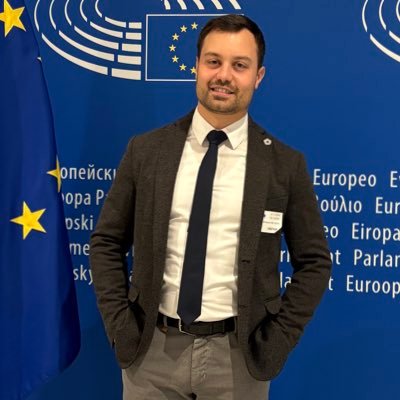 fscodeluca's profile picture. Dottore Magistrale in Giurisprudenza ⚖️ Coordinatore del PD Montalto Uffugo. Dal 2019 Consigliere Nazionale degli Studenti Universitari con 3792 preferenze.