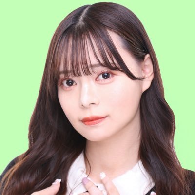 春本ミミです。 あだ名はぱるもです💚 ラジオとゲームとプロ野球観戦とデジモンが好きです。デジモンのパルモンと太刀川ミミちゃんが大好きです🌸