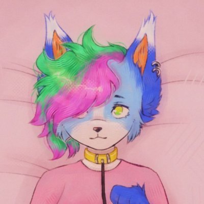 luluifoxe's profile picture. 
