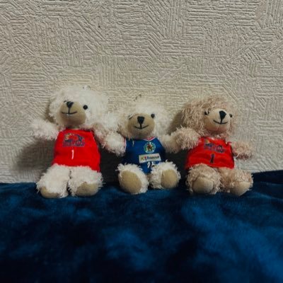 B_neoF's profile picture. 三遠と岩手1と滋賀18🐥🐄🐟🏀📸 基本はインスタ