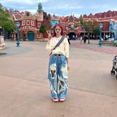 silkmoth_59's profile picture. @mepe_band