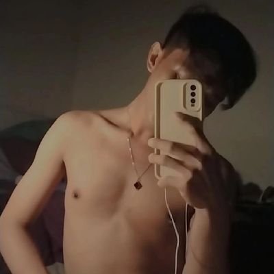 NichoRQautsar's profile picture. Som pople die at 25 and aren't burried till 75
⚣♕♔𓂻𓂉