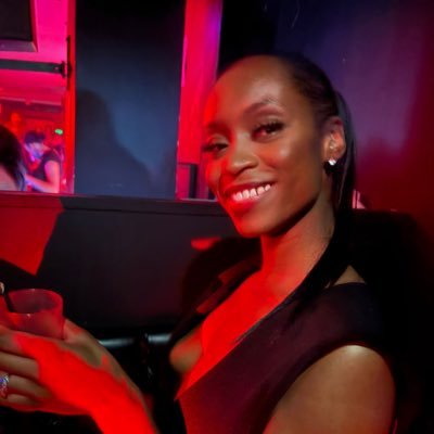 Life and musings 😎 | Brand Tone of Voice Specialist | Founder: https://t.co/LYKCVKDMAo 👊🏾