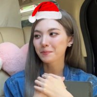 evermore🍂 (@midnight_bswift) 's Twitter Profile Photo evermore🍂 (@midnight_bswift) 's Twitter Profile Photo