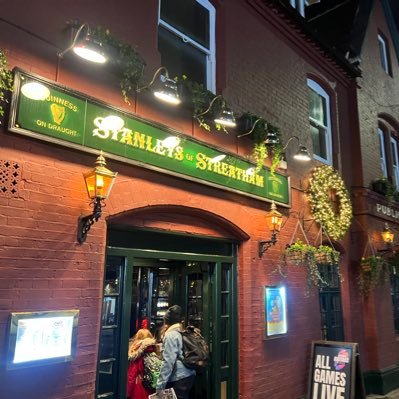 A pub in Streatham that’s named after a noisy, messy, little git 🤣