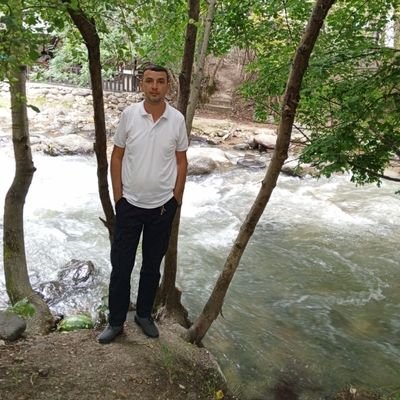 Hər şey dəyişir....
Bəzən zamanla bəzən də bir insanla.