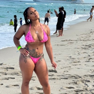 MODEL📷|ONLYFANS IN BIO💦| Tap Links below!!