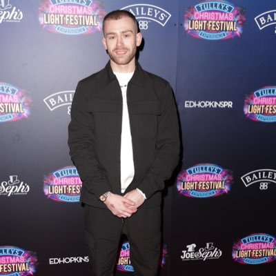 neddiesmith_'s profile picture. Instagram- Neddiesmithofficial Snapchat - Neddieofficial