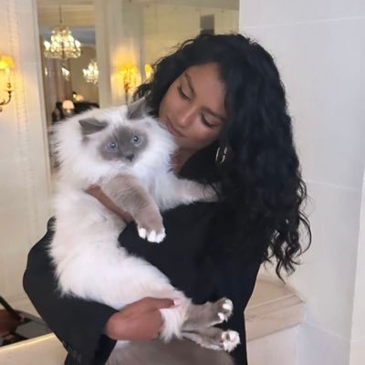 Dance magic, dance. | Not affiliated with simone. | Parody. | Fake. | 21+ | she/her
