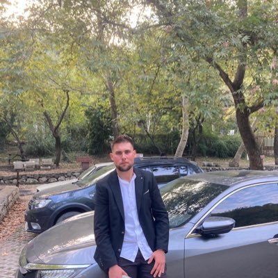 semihavci001's profile picture.