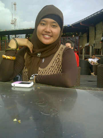 yuyun_21's profile picture. University student