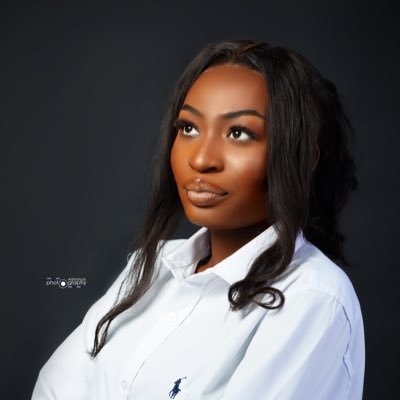 Politics enthusiast | 📚 Lifelong learner | Passionate about social change 💬 | Get up before you get comfortable being down
