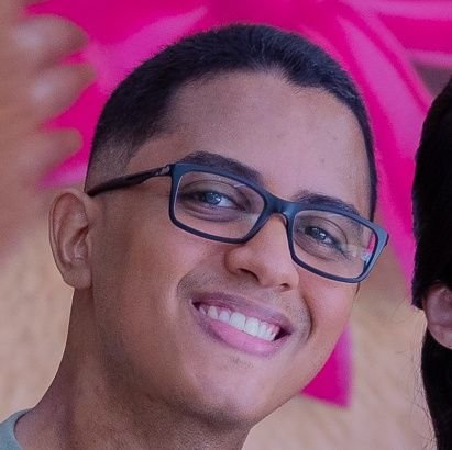 adrianolcn's profile picture. Sei lá, viu?!