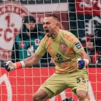 Tim I ewige Liebe Fortuna geschworn ❤️🤍 (@timmmekkk) 's Twitter Profile