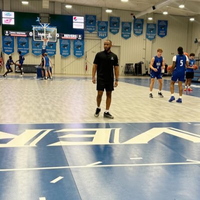 Assistant men’s Basketball coach at Iowa Western community college |Midwestern state hoop alum🐎🏀