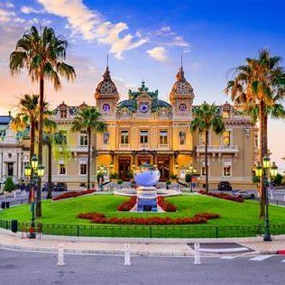 mimimathieee's profile picture. 