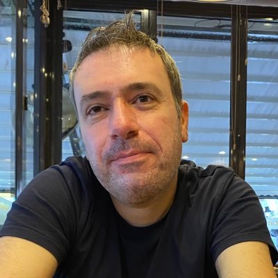 Design. Code. AI.
Building websites & AI tools that grow your business.
Founder @designierco
Lobier - AI Chat Bot for Hotels