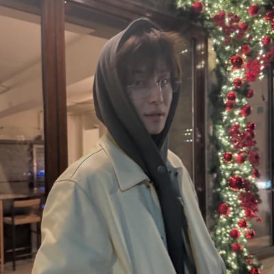 asunflower4u_'s profile picture. 127 nation rise