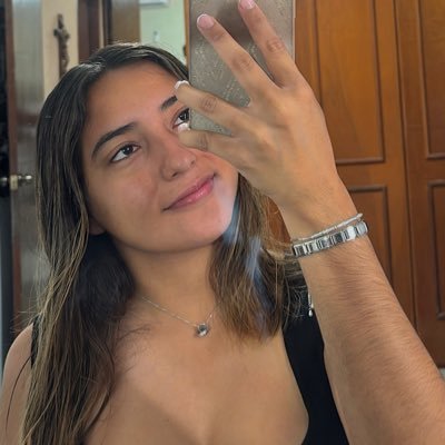 vivimaar's profile picture. 🧠🤍