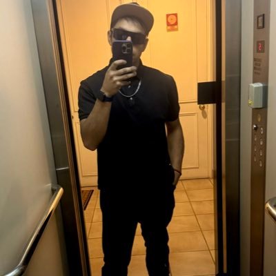 lizama_david17's profile picture. Un tipo anticuado...