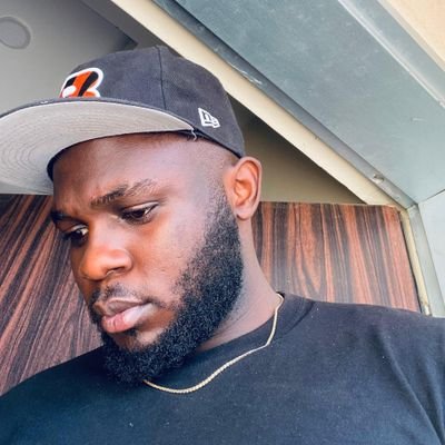 Devoteeofsaint's profile picture. Crypto enthusiast 📈📉
2CBSKFGY