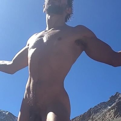 free OF / #ONLYFANS / hung
uncut cock / collab?
#hung #cock #jock #uncut #gayporn #gay #porn #OF #cashmaster