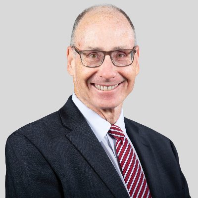 I am Director of UAlbany's MBA for Executives Program. Cohort structure, 21 months, international trip. Opinions expressed are NOT those of my employer.