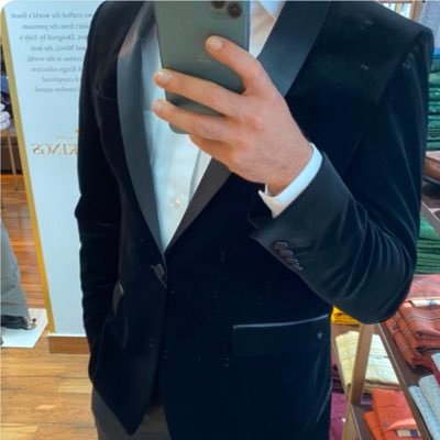 shahzadav1's profile picture. Politik