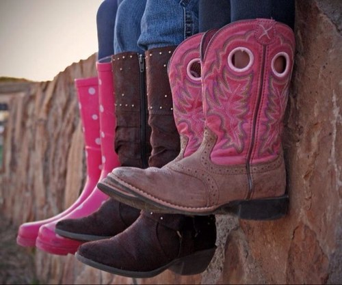 AliAmI33's profile picture. 