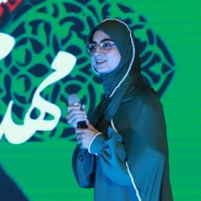 دنیا همه هیچ اهل دنیا همه هیچ/ ای هیچ برای هیچ بر هیچ مپیچ
جوینده دانش 👩🎓 دوست آسمون 👩🚀