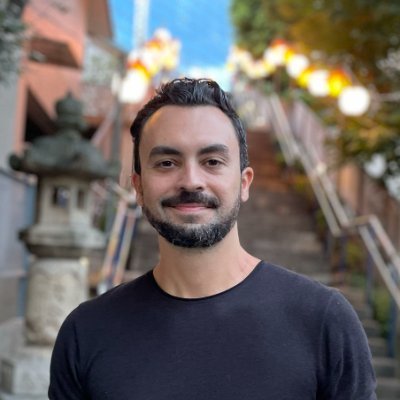 Principal Environment Artist @ Riot
Prev: Overwatch, Starcraft II, Insurgency
🎥 Environment Art Mastery:
https://t.co/8kMDnZXnLg