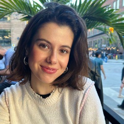 DefneSayinatac's profile picture. Ads Strategist @X | Partnering with brands to build campaigns that perform and connect. Happy to talk strategy!
