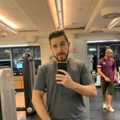 henriquedevito's profile picture. é isso