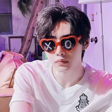 •FAN ACCOUNT• 1% normal 1% gf stan 8% lutang 40% nakikirelasyon 50% hibang •rps• 1248•1130• •fil/eng twts 🇵🇭 MAKALAT 😗✌