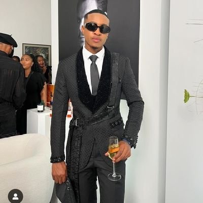 Lyneo15's profile picture. ❤️❤️❤️