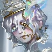 nabilahsyirai's profile picture. Decorating the crown is the most fortunate fate for the abandoned.