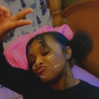 Jazlynn🌸 Psalm 34:18 “He heals the brokenhearted and bandages their wounds”