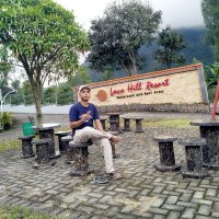 Mas nya Ela (@aguskhosim17) 's Twitter Profile