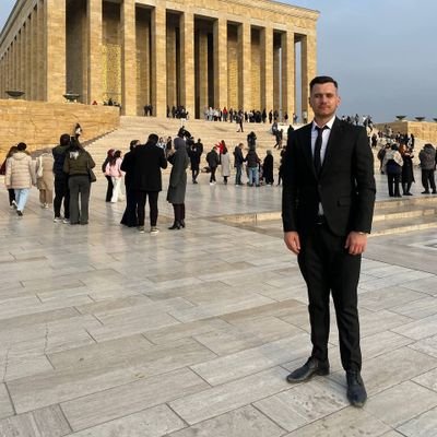 bulut_sis_duman's profile picture. Mustafa Kemal Atatürk