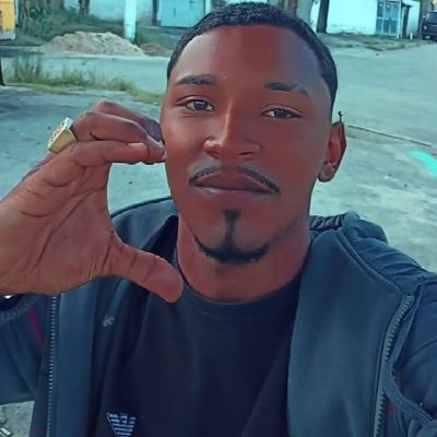 Tricolor 🇧🇬💚❤🤍
Quem me protege não dorme 🙌🏽🤍❤️🎲📿🕊️
#Lorenzo & #Sther
Amores Do Papai 🙌👣🥰
#SddsDosCrias 😞🥋🏴
#TropaDoGuedes 🗼⛳🚩