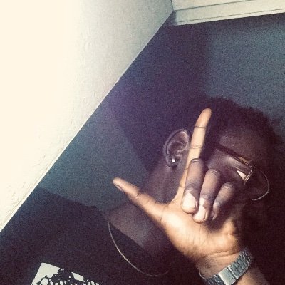 I like trainers & other things |📍NDL
I ENGINEER STUFF.
𝗦𝗽𝗼𝘁𝗶𝗳𝘆 • https://t.co/xqeS3ddSJi