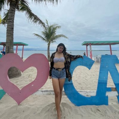 ategirl021895's profile picture. Philippians 4:13 I can do all this through him who gives me strength.