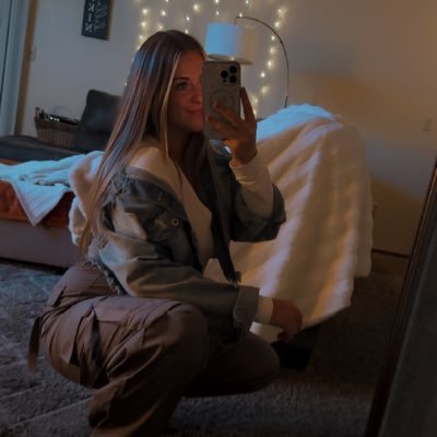 ciedunken's profile picture. 🌚🦋💫🌻