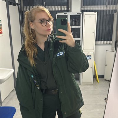 navigating being an anxious newly qualified paramedic. chaotic good. 25. avid concert goer. supportive of the whole MDT & blocking those that are not.