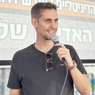 אני עוזר למשקיעים להגדיל את ההון האישי שלהם עם השקעות ארוכות טווח בקריפטו
