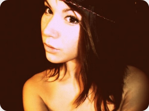 hippiebabeprobz's profile picture. Just a college girl living life one blunt atta time. Keep on keepin' on my fellow stoners ;)