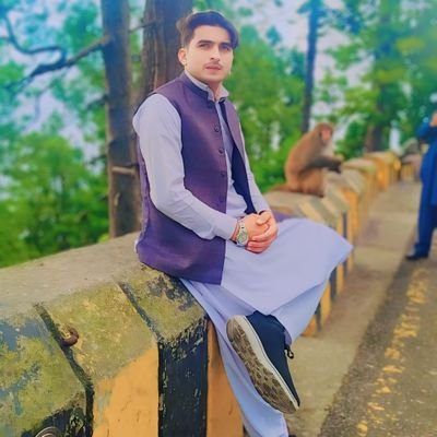 rahmanzeb02's profile picture. 👑یہ دنیا آپکے ساتھ ختم کر دی جائے گی. کیونکہ آپکی زندگی میں مرنے والا آخری شخص آپ خود ہیں۔❣️