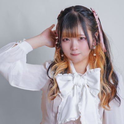 tetora_shion's profile picture. ❥Milieu （@Milieu_staff）白金 光凛 役 / #てとらぽすと / 返信できないけどリプ見てます🐯🫧SHOWROOM配信 🎀お仕事の御依頼はこちらまでお願いしますhttps://t.co/LRWYRi7ipI